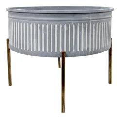 Metal Planter With Removable Legs, Large